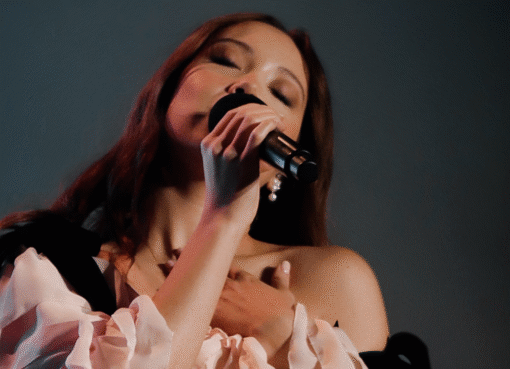 REVIEW: PRINCIPAIS DESTAQUES DO POPLOAD FESTIVAL 2025 Laufey no Brasil