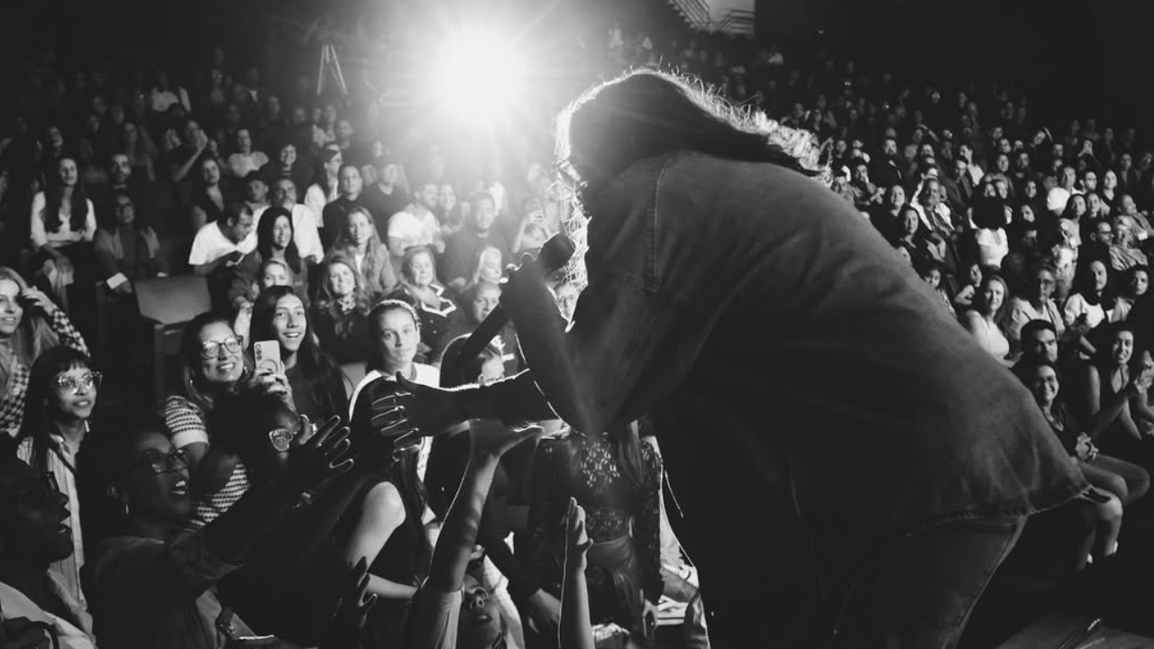 VITOR KLEY: E COMO O NOVO DISCO UNIU AINDA MAIS OS FÃS